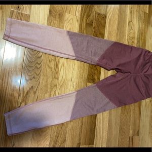Old Navy Active Leggings
